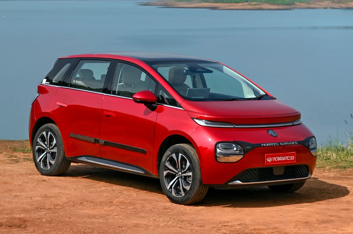 MG Windsor Pro price 